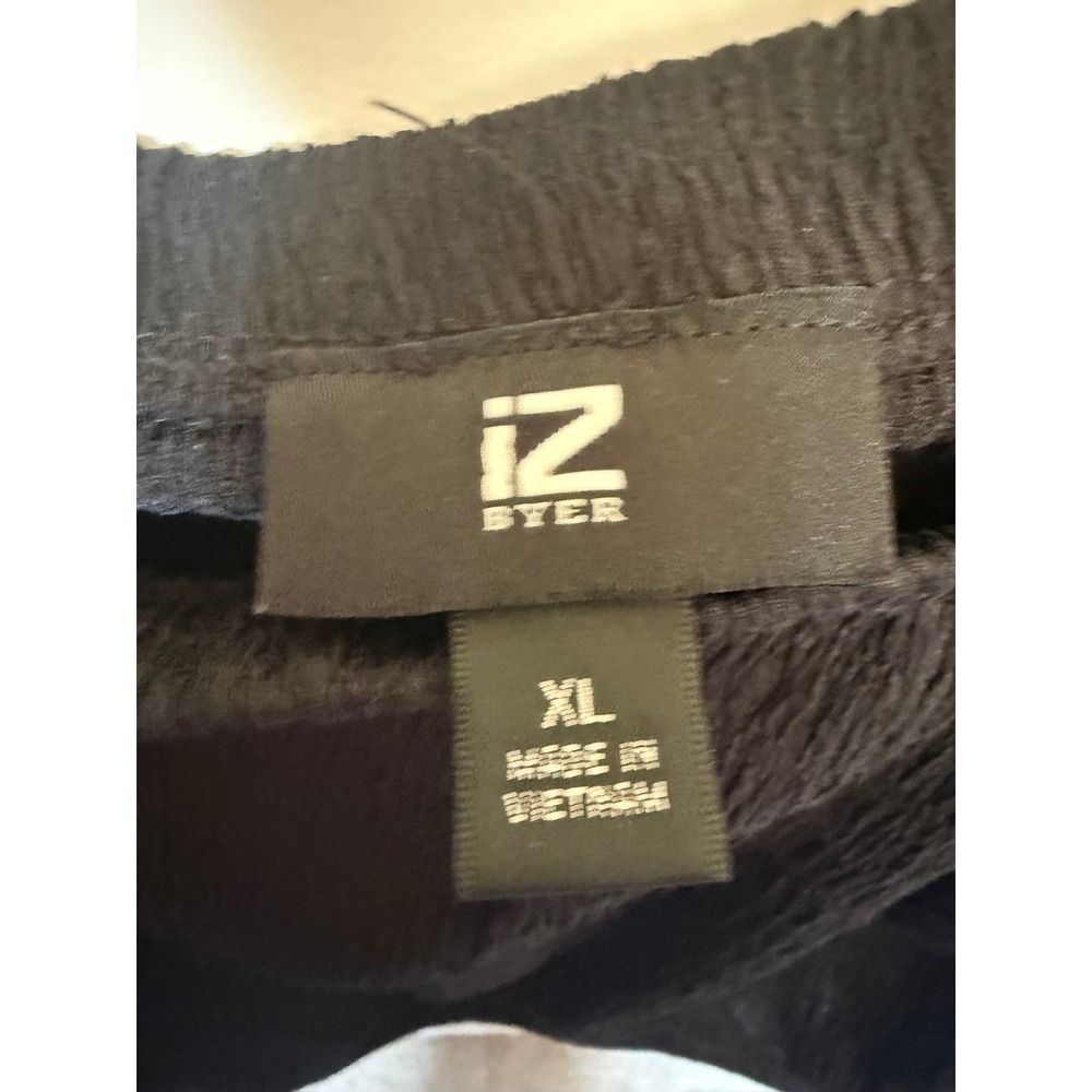 IZ Byer Womens XL Black Crinkle Square Neck Long Sleeve Blouse Top 107558D - Picture 6 of 6